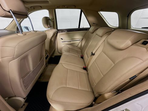 Used 2011 Mercedes-Benz ML 350 4MATIC image 28