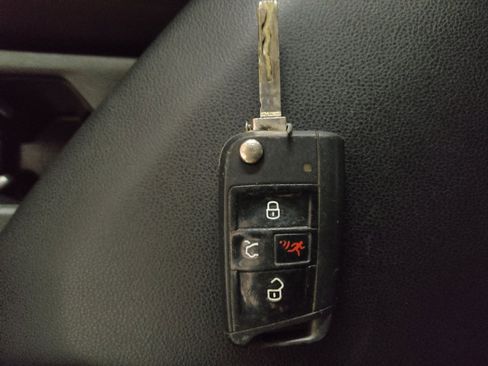 Used 2019 Volkswagen Jetta S w/ Driver Assistance Package image 32