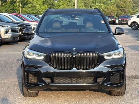 Used 2022 BMW X5 xDrive40i w/ M Sport Package AWD/4WD image 2