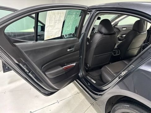 Used 2016 Acura TLX FWD image 24