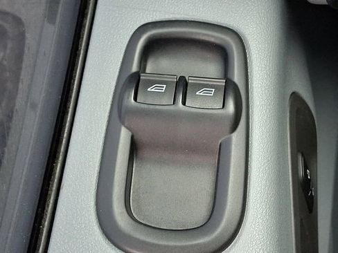 Used 2017 Ford Transit 350 XL image 21