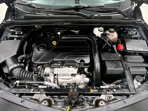 Used 2023 Chevrolet Malibu LT image 31