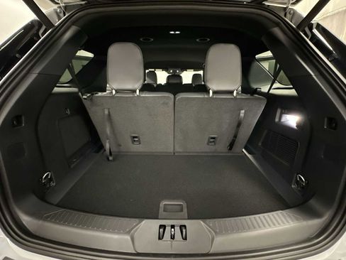 New 2026 Ford Explorer ST-Line w/ ST-Line Street Pack image 25