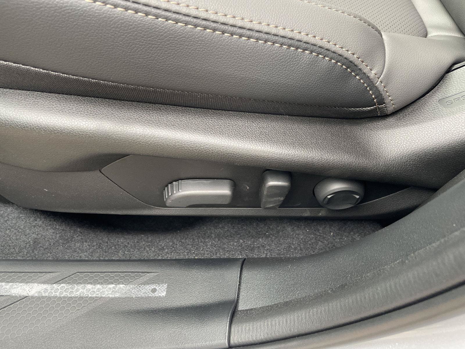New 2026 Subaru Outback Limited XT AWD/4WD image 11