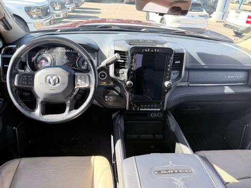 Used 2022 RAM 3500 Limited image 26