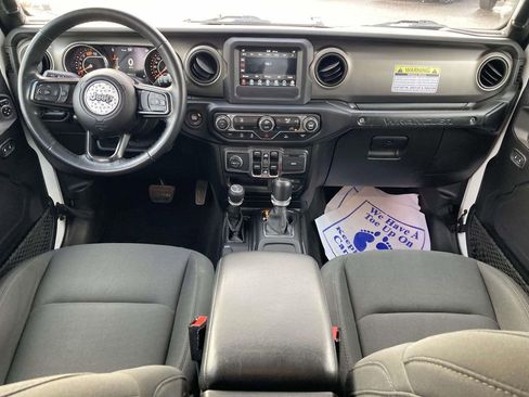 Used 2021 Jeep Wrangler Unlimited Sport image 13