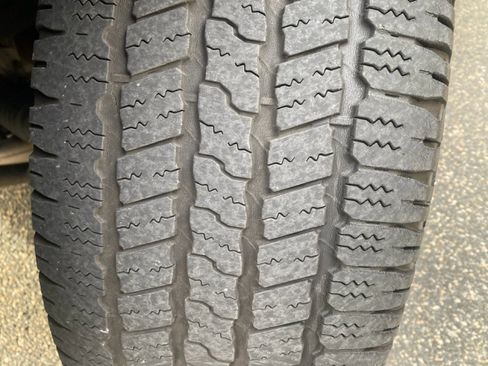 Used 2017 Jeep Grand Cherokee Limited image 38