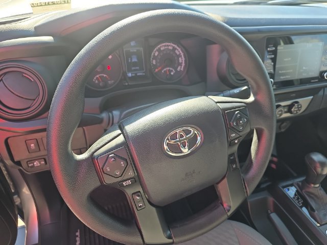 Used 2020 Toyota Tacoma SR w/ SR Convenience Package RWD image 16