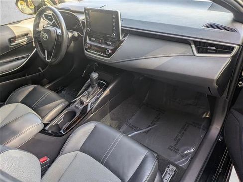 Used 2019 Toyota Corolla XSE image 19