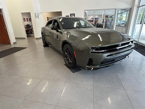 New 2026 Dodge Charger R/T w/ Blacktop Package AWD/4WD image 3