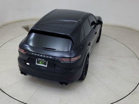 Used 2019 Porsche Cayenne image 78