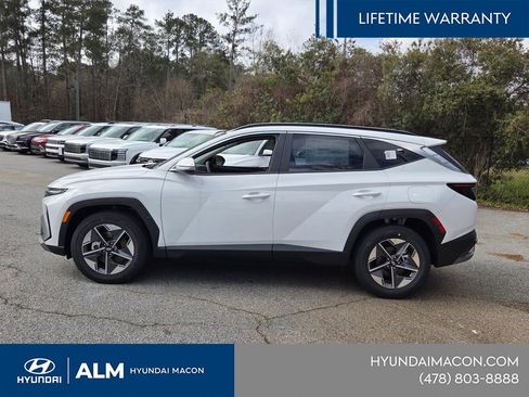 New 2026 Hyundai Tucson SEL FWD image 3