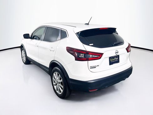 Used 2022 Nissan Rogue Sport S FWD image 5