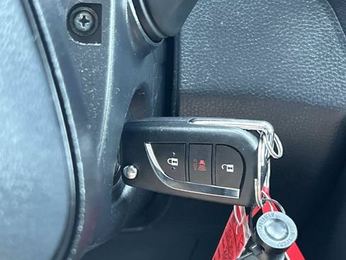 Used 2024 Toyota RAV4 LE FWD image 32