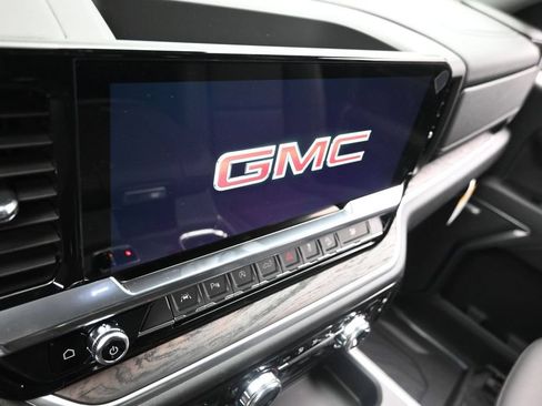 New 2026 GMC Sierra 1500 SLT w/ SLT Premium Plus Package AWD/4WD image 17