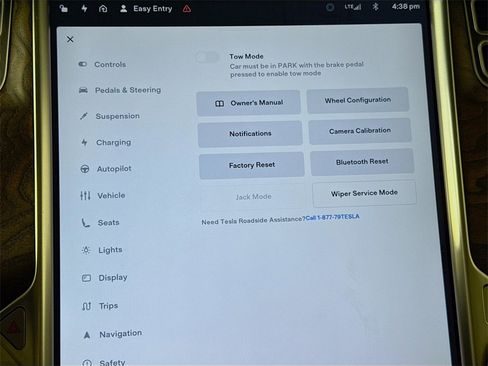 Used 2017 Tesla Model X 100D image 33
