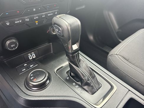 Used 2020 Ford Ranger XLT w/ Equipment Group 301A Mid image 16