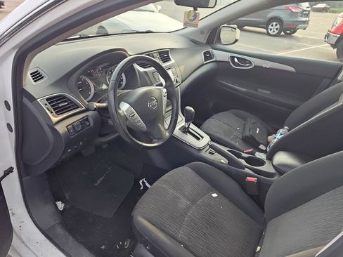 Used 2015 Nissan Sentra SV w/ Style Package FWD image 8