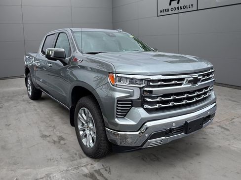 New 2026 Chevrolet Silverado 1500 LTZ w/ LTZ Premium Package AWD/4WD image 7