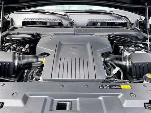 New 2026 Land Rover Defender 110 OCTA AWD/4WD image 15
