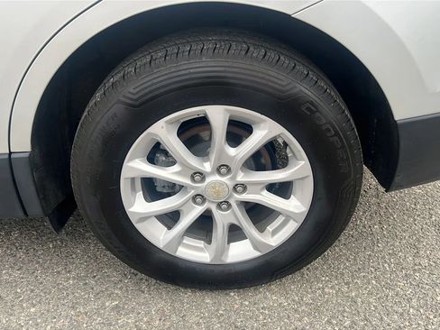 Used 2021 Chevrolet Equinox LT image 11