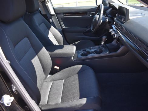 Used 2023 Honda Civic EX image 14
