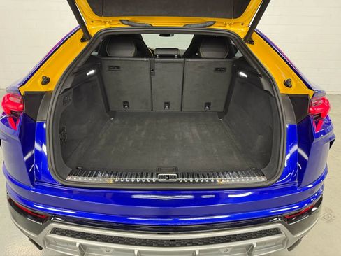 Used 2019 Lamborghini Urus image 82