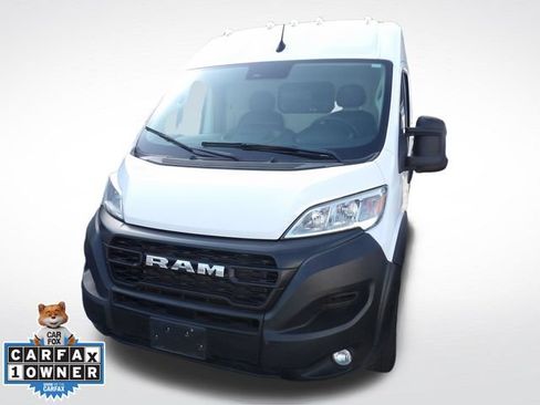 Used 2024 RAM ProMaster 2500 w/ Premium Convenience Group FWD image 13