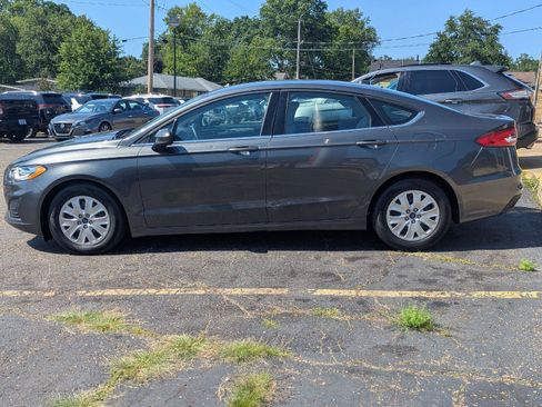 Used 2019 Ford Fusion S FWD image 5