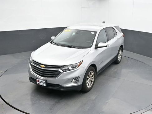 Used 2020 Chevrolet Equinox LT AWD/4WD image 13