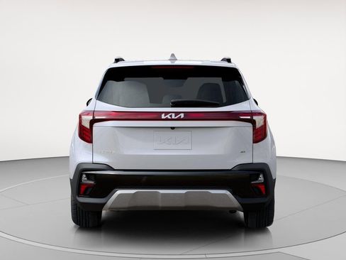 New 2026 Kia Seltos SX w/ SX Sunroof Package AWD/4WD image 13