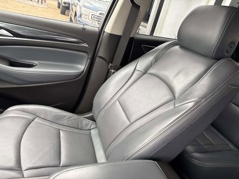 Used 2018 Buick Enclave Premium image 21