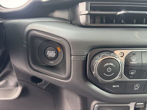 New 2026 Jeep Gladiator Rubicon AWD/4WD image 14