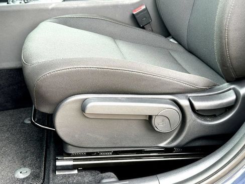Used 2026 Hyundai Kona SE FWD image 15