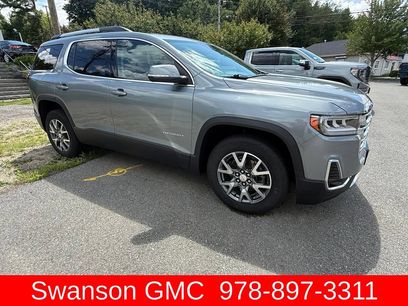Used 2023 GMC Acadia SLT w/ Preferred Package