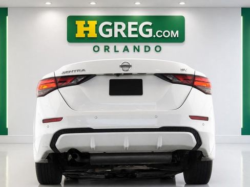 Used 2023 Nissan Sentra SV w/ SV Premium Package FWD image 7
