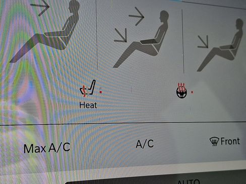 Used 2022 Chrysler Pacifica Touring-L image 23