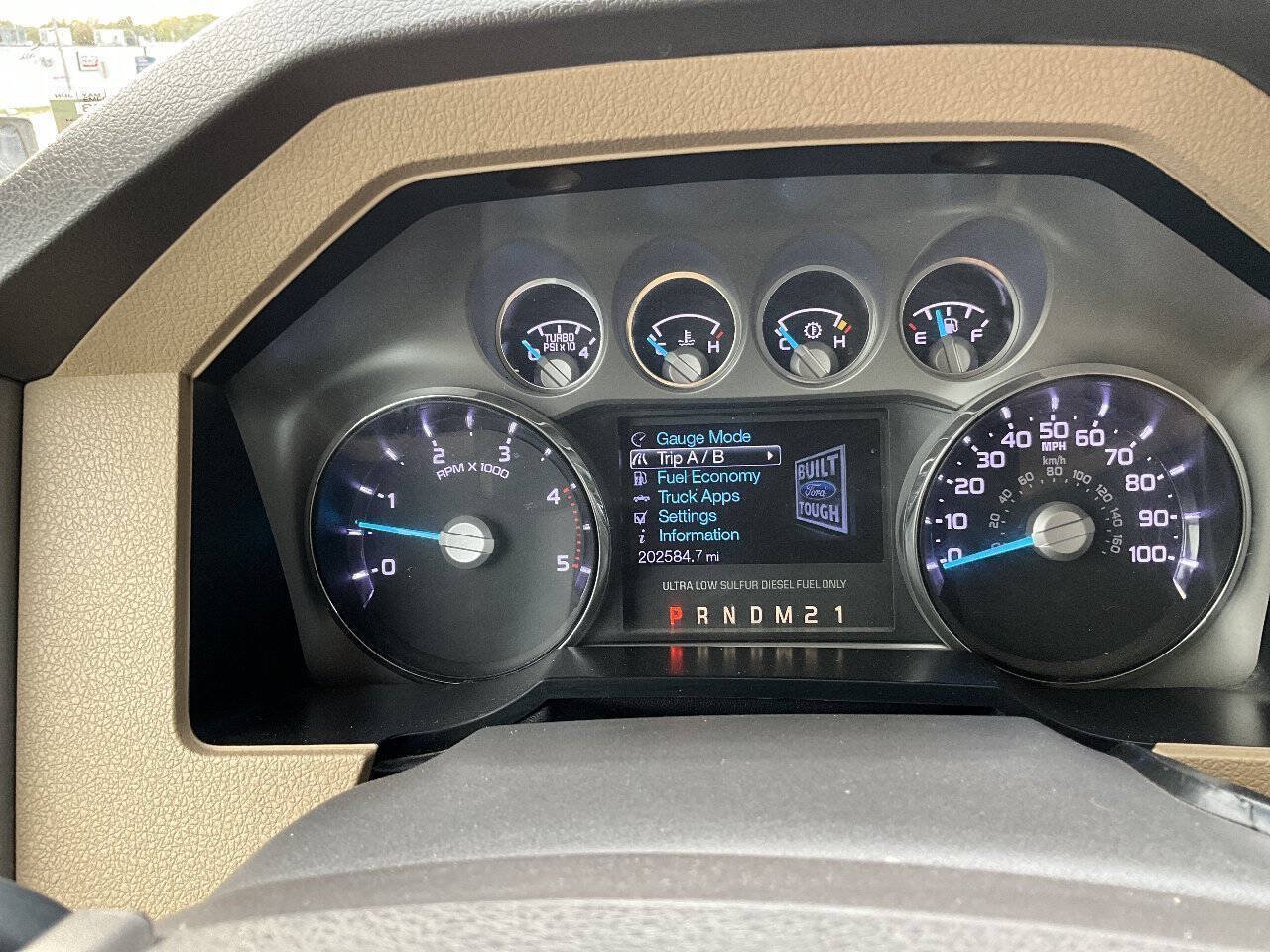 Used 2013 Ford F250 Lariat w/ Lariat Ultimate Pkg AWD/4WD image 14