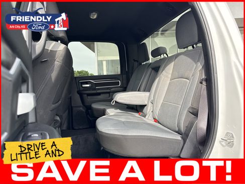 Used 2024 RAM 2500 Big Horn AWD/4WD image 18
