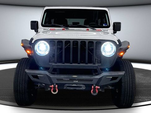 Used 2020 Jeep Wrangler Unlimited Sport AWD/4WD image 2