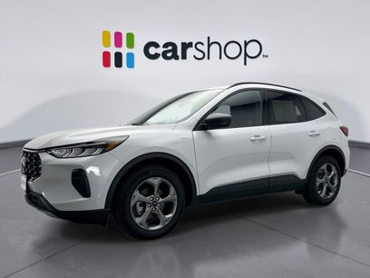 Used 2025 Ford Escape ST-Line w/ Equipment Group 301A