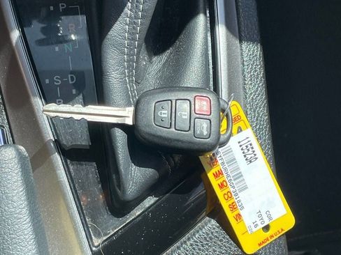 Used 2016 Toyota Corolla LE w/ Protection Package FWD image 12