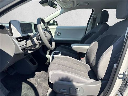 Certified 2024 Hyundai Ioniq 5 SEL RWD image 10