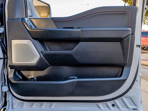 Used 2025 Ford F150 Raptor image 36