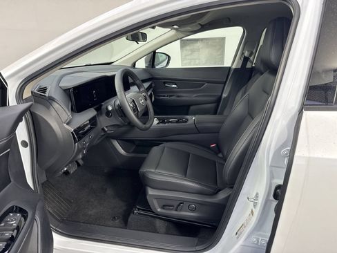 Used 2025 Nissan Murano SV AWD/4WD image 5