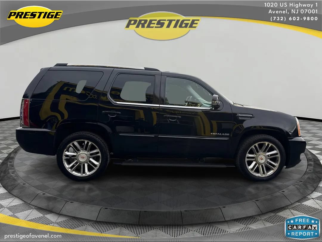 Used 2014 Cadillac Escalade Premium AWD/4WD image 4