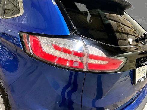 Certified 2024 Ford Edge SEL AWD/4WD image 11