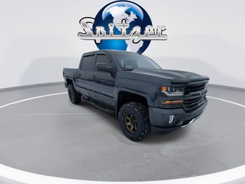 Used 2018 Chevrolet Silverado 1500 LT w/ All Star Edition image 2