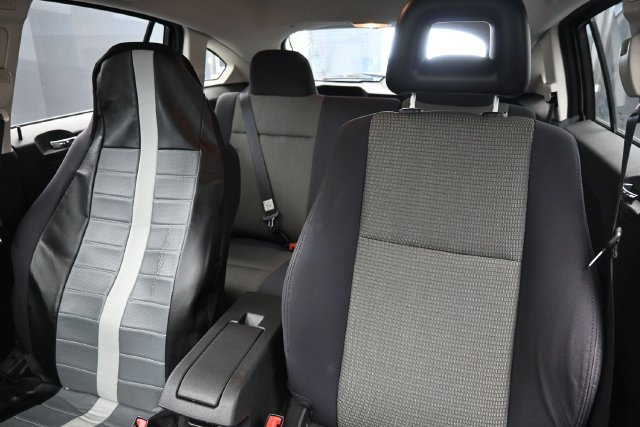 Used 2009 Dodge Caliber SXT FWD image 13