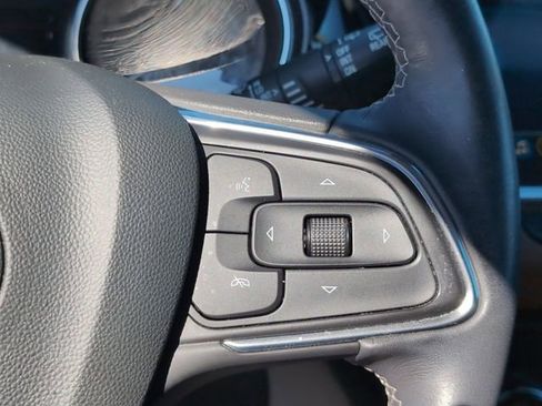 Used 2020 Buick Encore GX Essence image 21